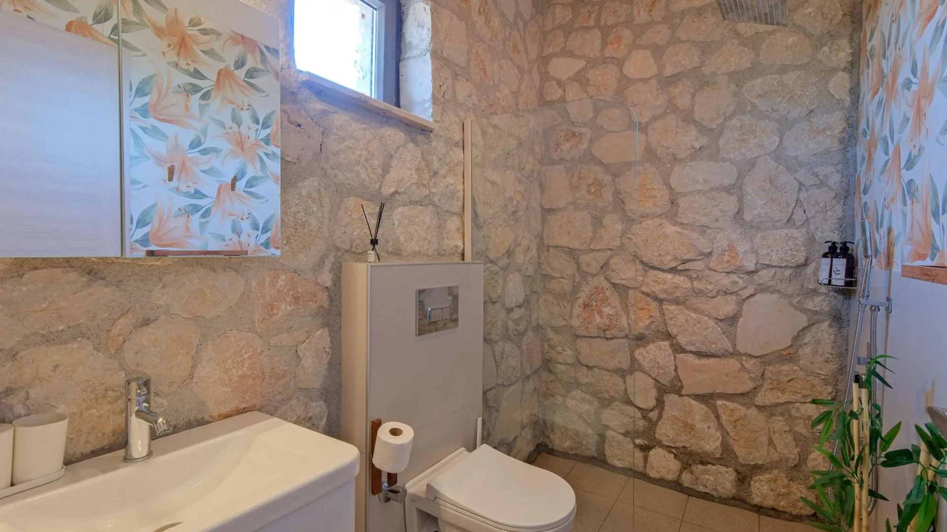 Villa Nomade Fethiye Seydikemer Korunakli Havuzlu Muhafazakar Turkey