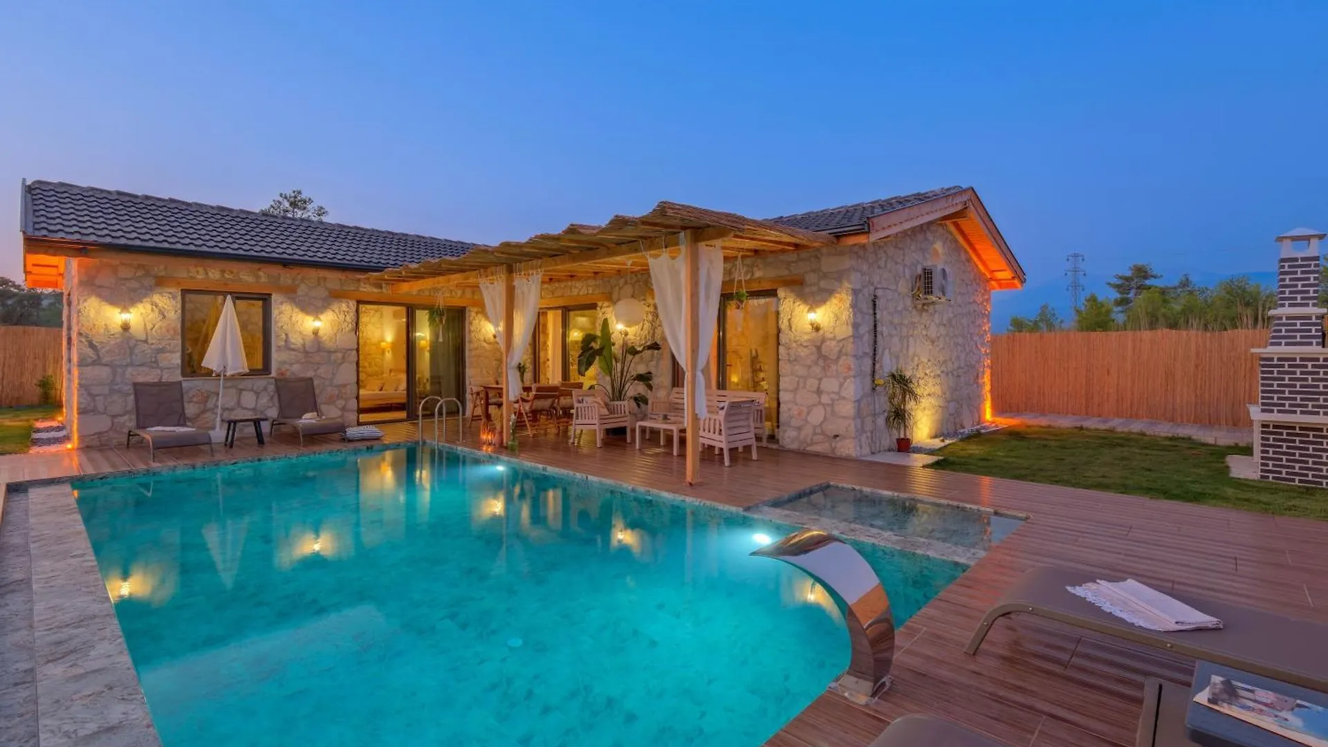 Villa Nomade Fethiye Seydikemer Korunakli Havuzlu Muhafazakar contacts